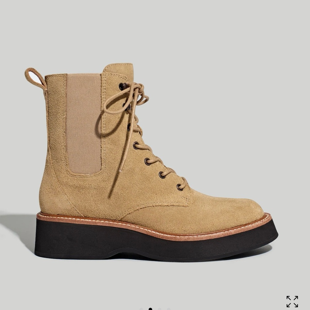 Madewell The Helen Platform Chelsea Boot in Suede